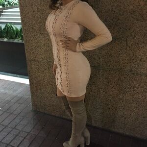 Carli babel X misguided. Faux suede material. Body con. Dusty pink color. Size 2